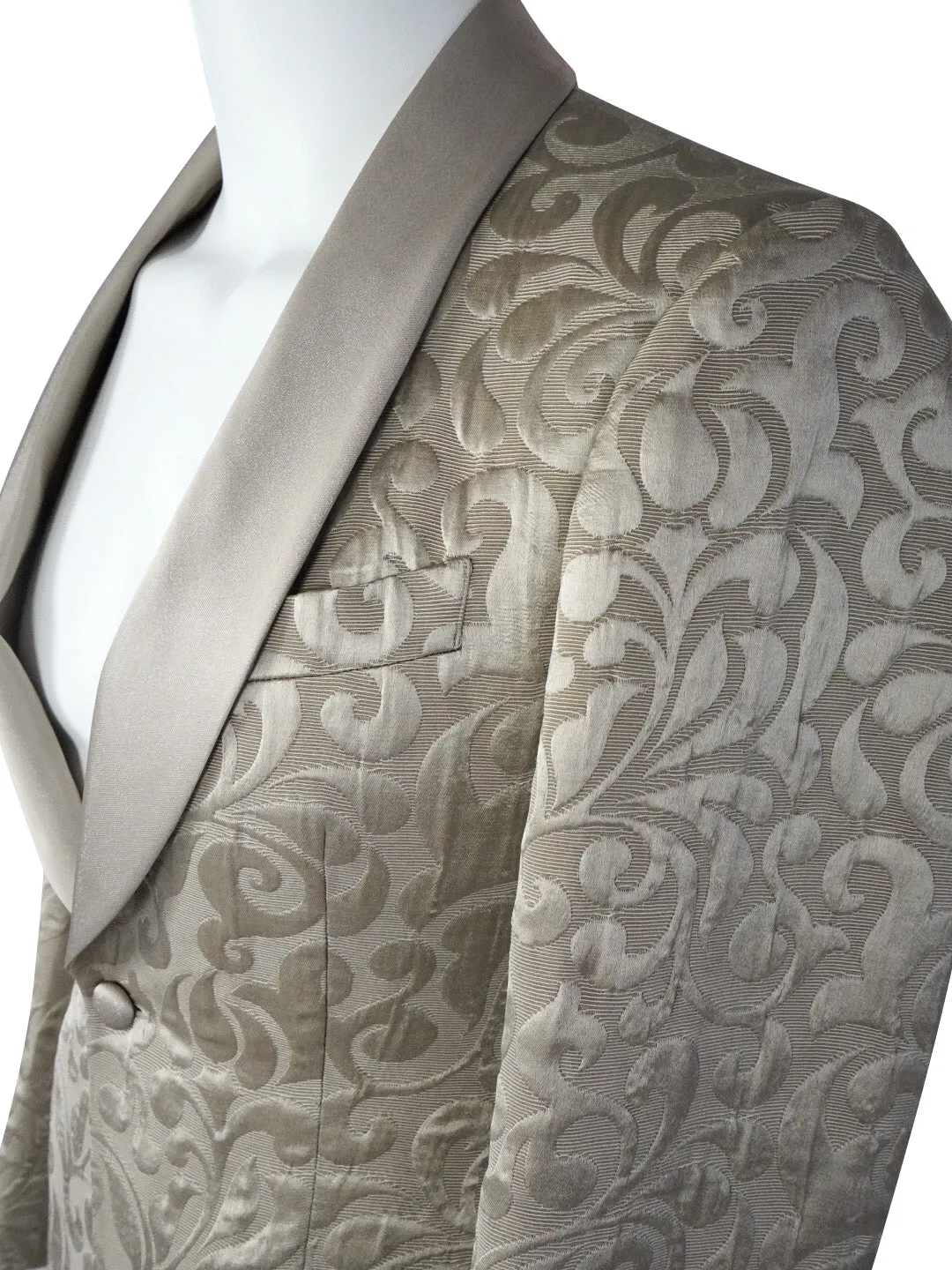 Champagne Oro Paisley Dinner Jacket