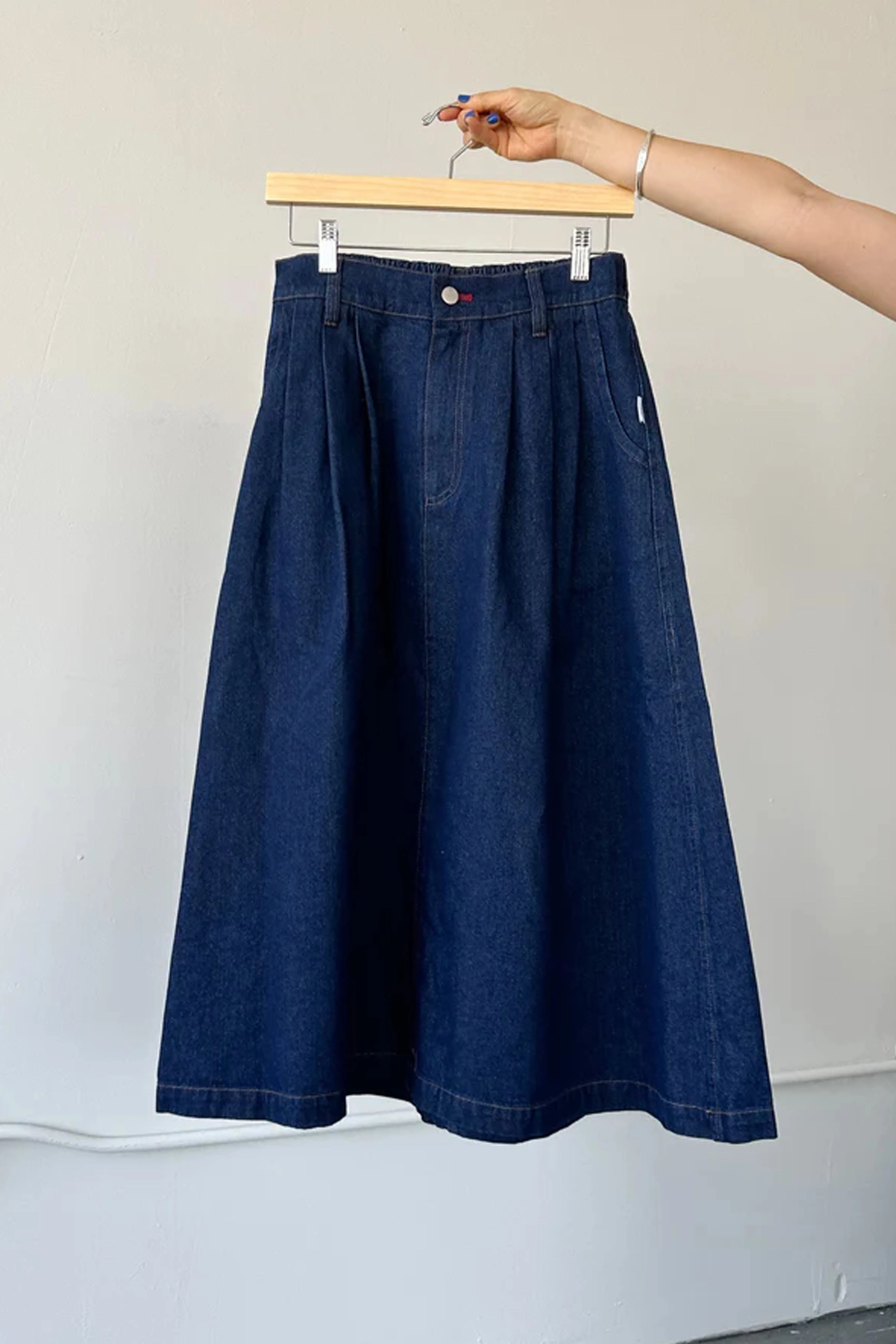 Le Bon Shoppe Long Farm Girl Raw Denim Maxi Skirt - Classic Womens High-Waisted Style