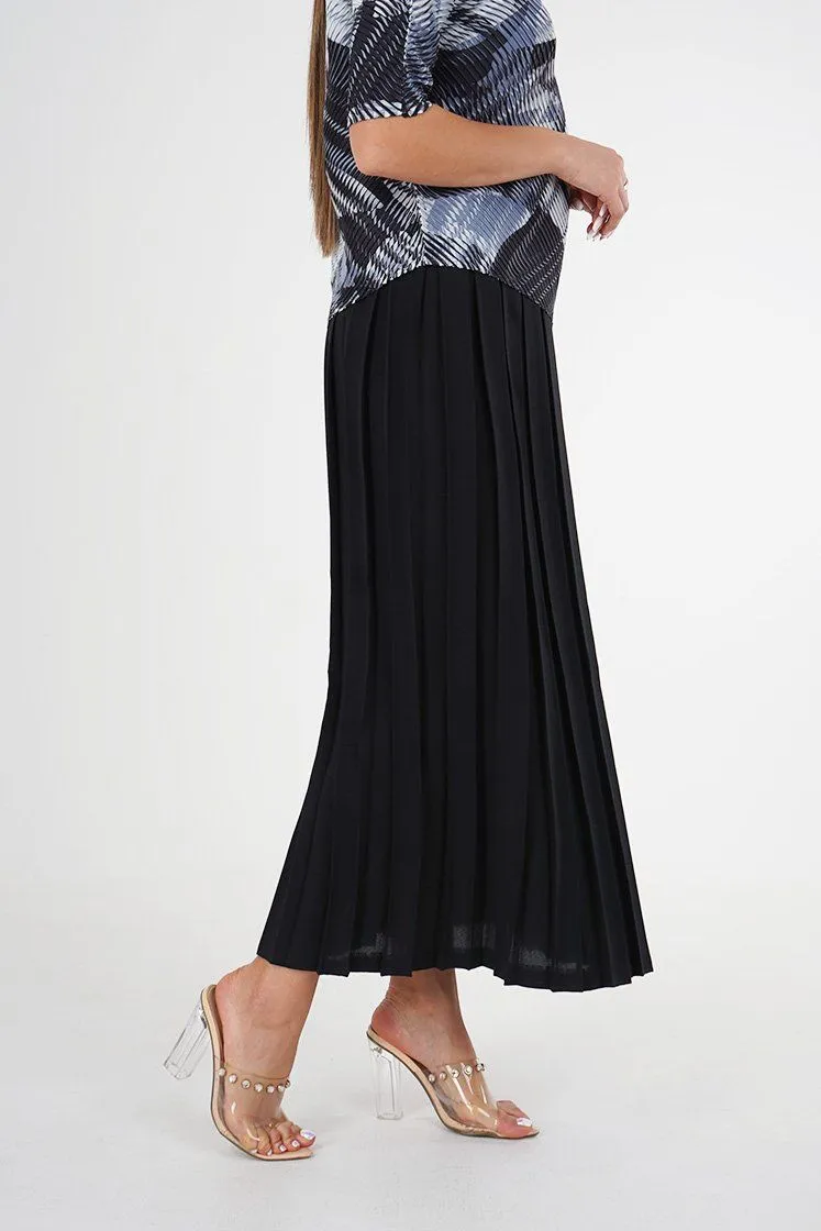 Sadie A-Line Skirt With Box Pleats