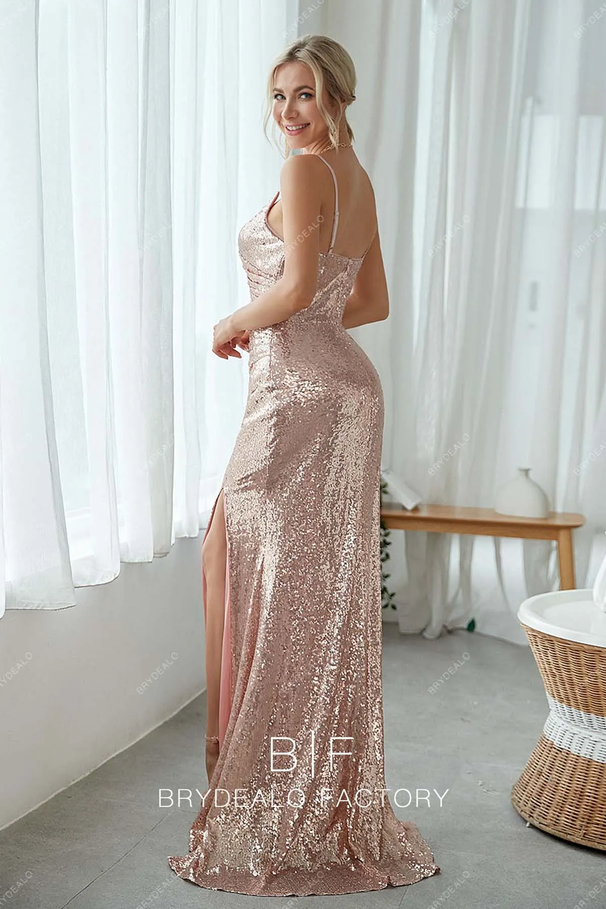 Sparkly Sequin Rose Pink Slit Mermaid Modern Formal Dress