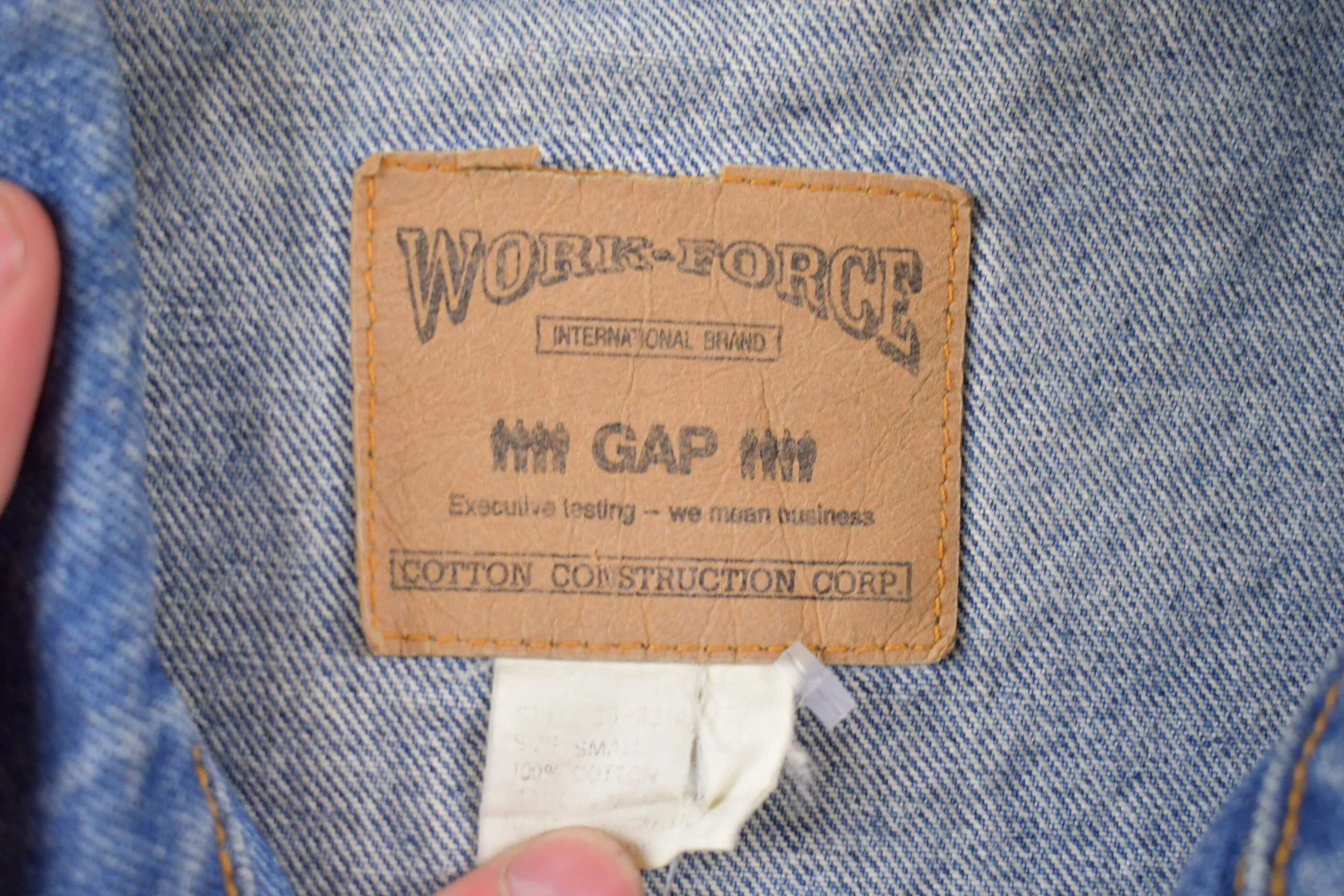 Vintage 1990s Gap Light Wash Denim Jean Jacket